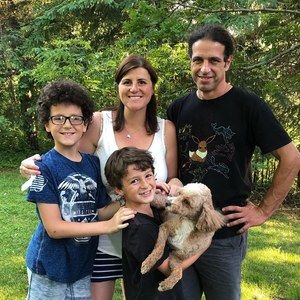 Meet your Posher, Valentina